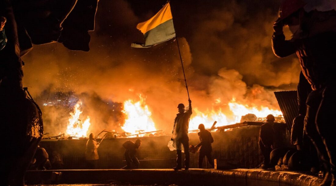 ukraine maidan burning 2014 1619x900 1